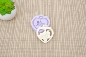 SILICONE MOLD FLOWER HEART 5,5x6x1,3CM MLD177