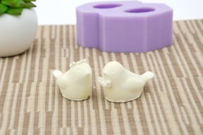 SILICONE MOULD 4X2.5X2.5CM MLD001 BIRDS
