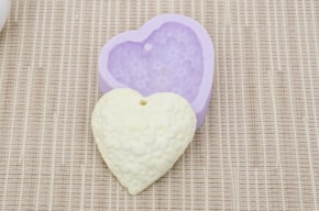 SILICONE MOULD 6.5X5.5CM MLD092 HEART2