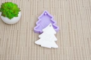 SILICONE MOULD 7.3X8CM MLD0123 TREE FELIZ NATAL
