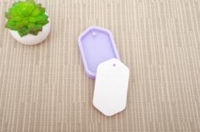 MOLDE SILICONA PLACA CON AGUJERO 9X5X0.9CM MLD127