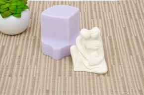 SILICONE MOLD ABSTRACT COUPLE 7x5x7CM MLD199