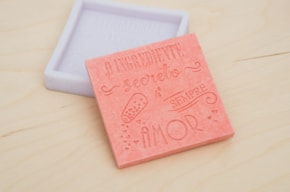 SILICONE MOULD LOVE 7X7X0.8CM  MLD218