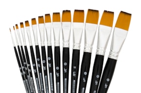 LG SYNTHETIC SPATULATED BRUSHES