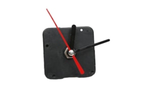 MAQ. RELOGIO 5.5x5.5cm (seg:7.5cm; hor:3.2cm; min:4.3cm)